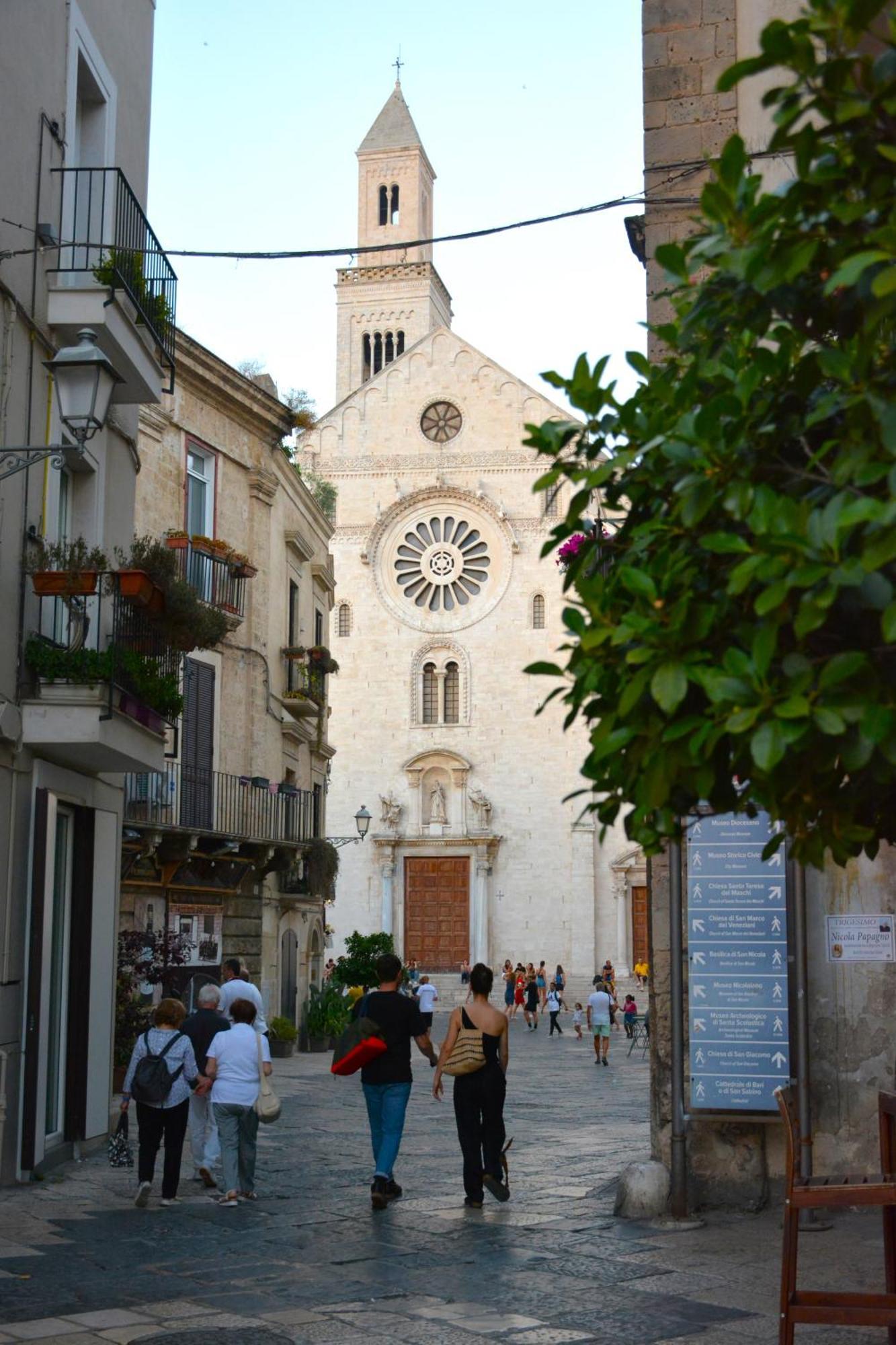 Casa Chloe - Vicino Al Porto E Basilica San Nicola Διαμέρισμα Μπάρι Εξωτερικό φωτογραφία